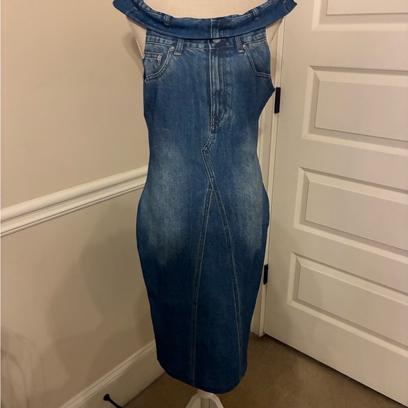 Fashion Nova Dresses & Skirts - Off-Shoulder Dress